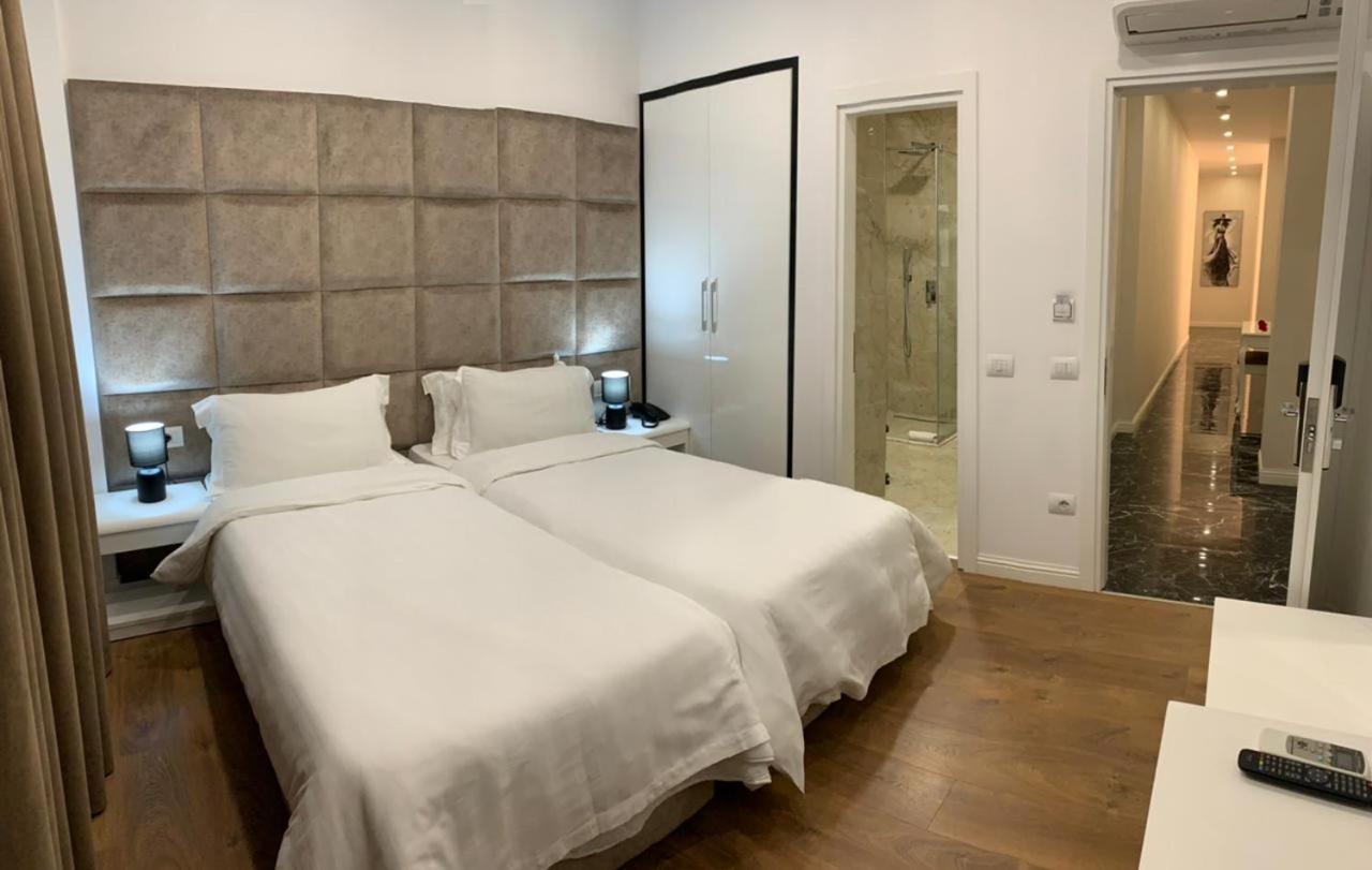Ramel Hotel ティラナ エクステリア 写真